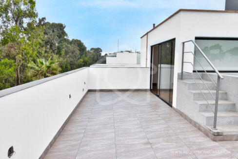 duplex con piscina san borja34