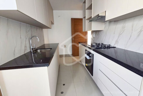 departamento en chacarilla11