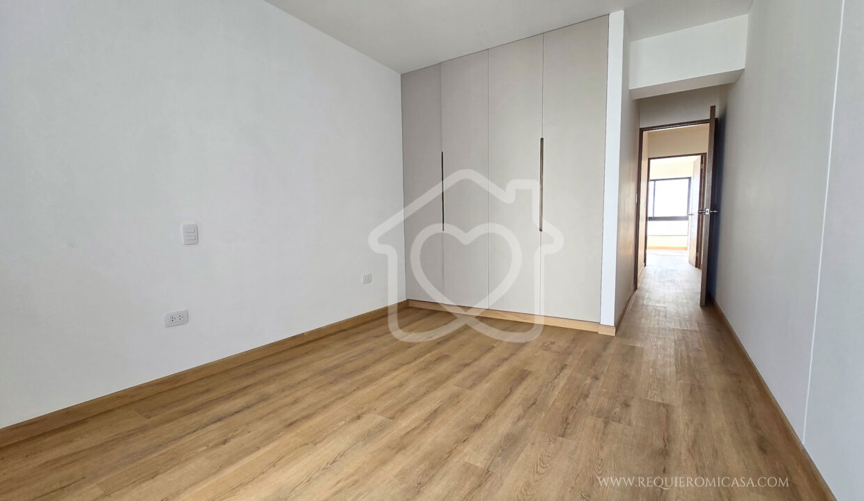 departamento en chacarilla6