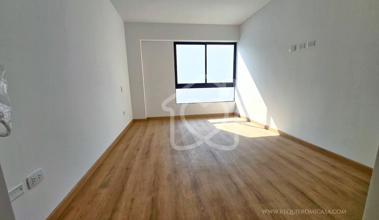 departamento en chacarilla8