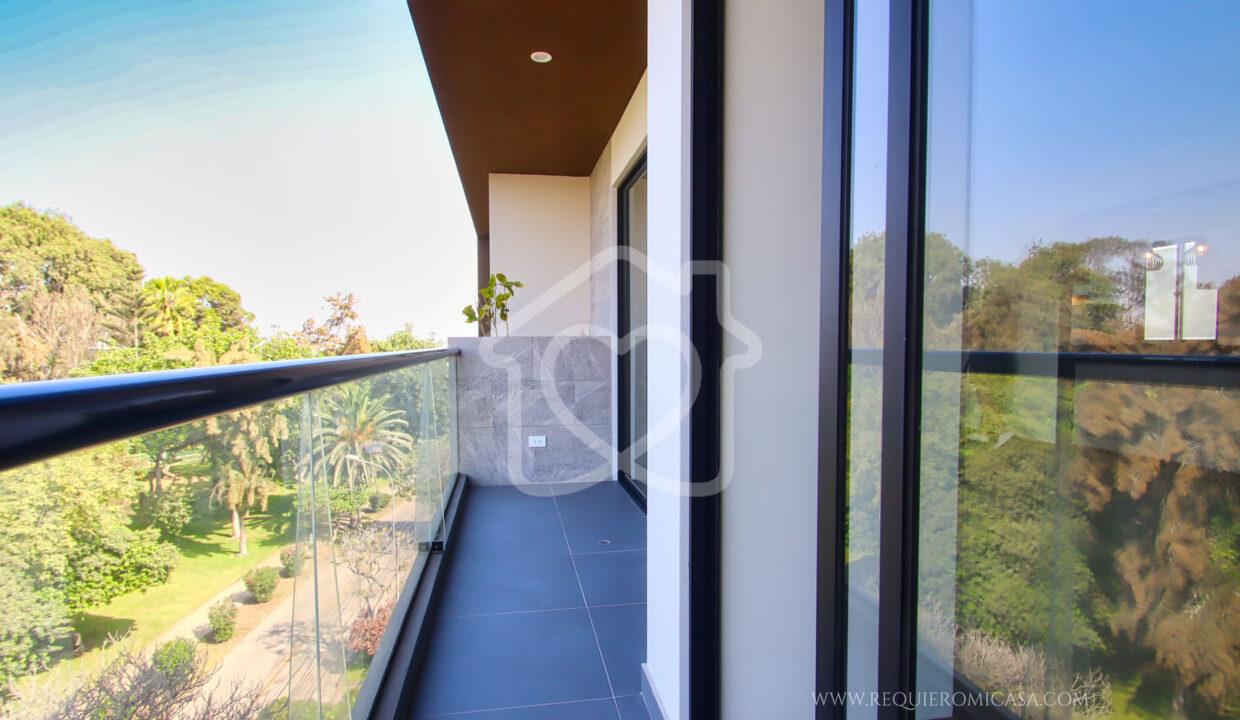 duplex en venta frente a parque surco9