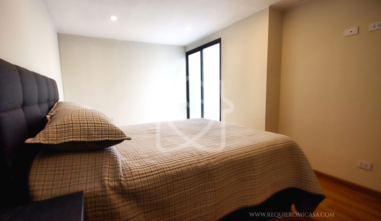 venta dpto frente a parque surco21