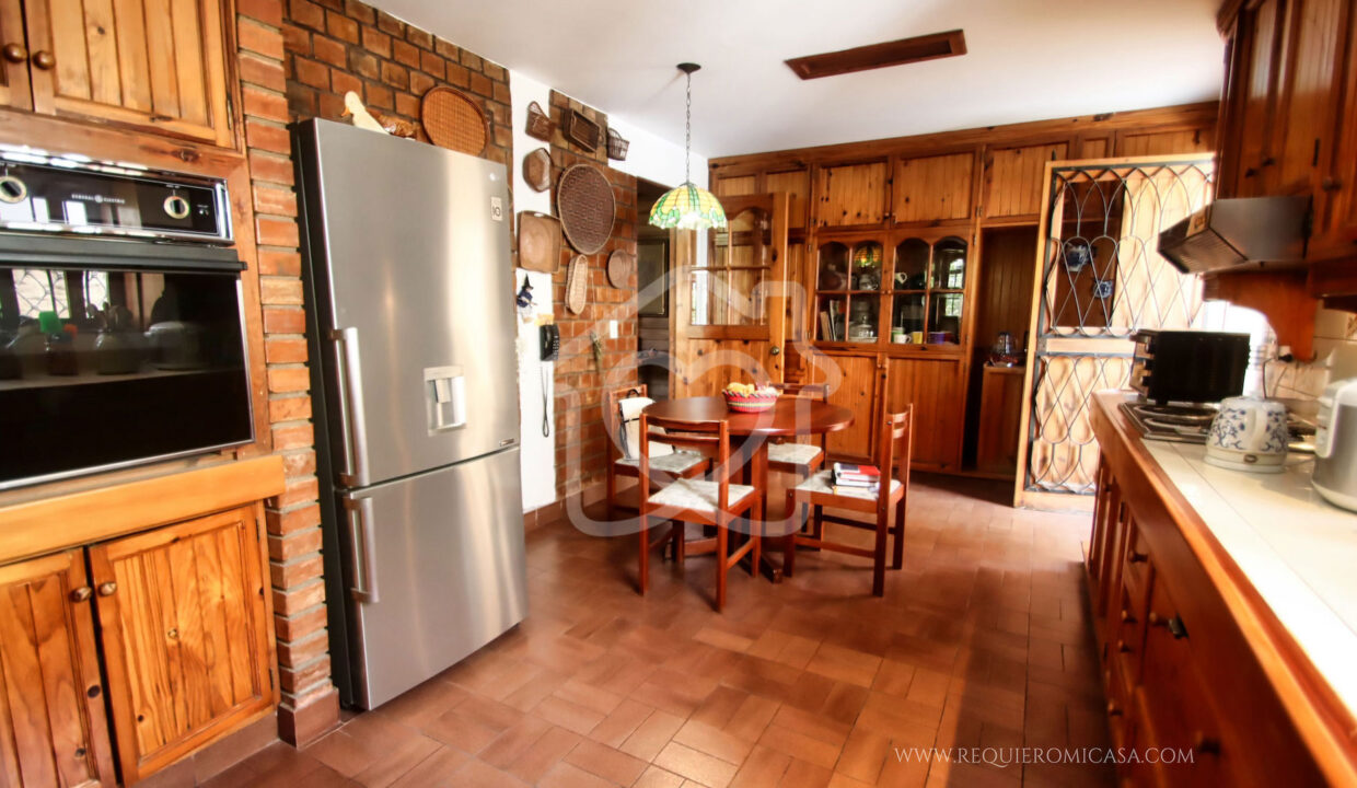 casa en venta en la molina17