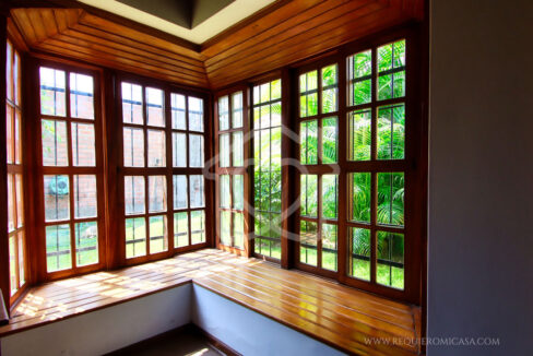 casa en venta en la molina40