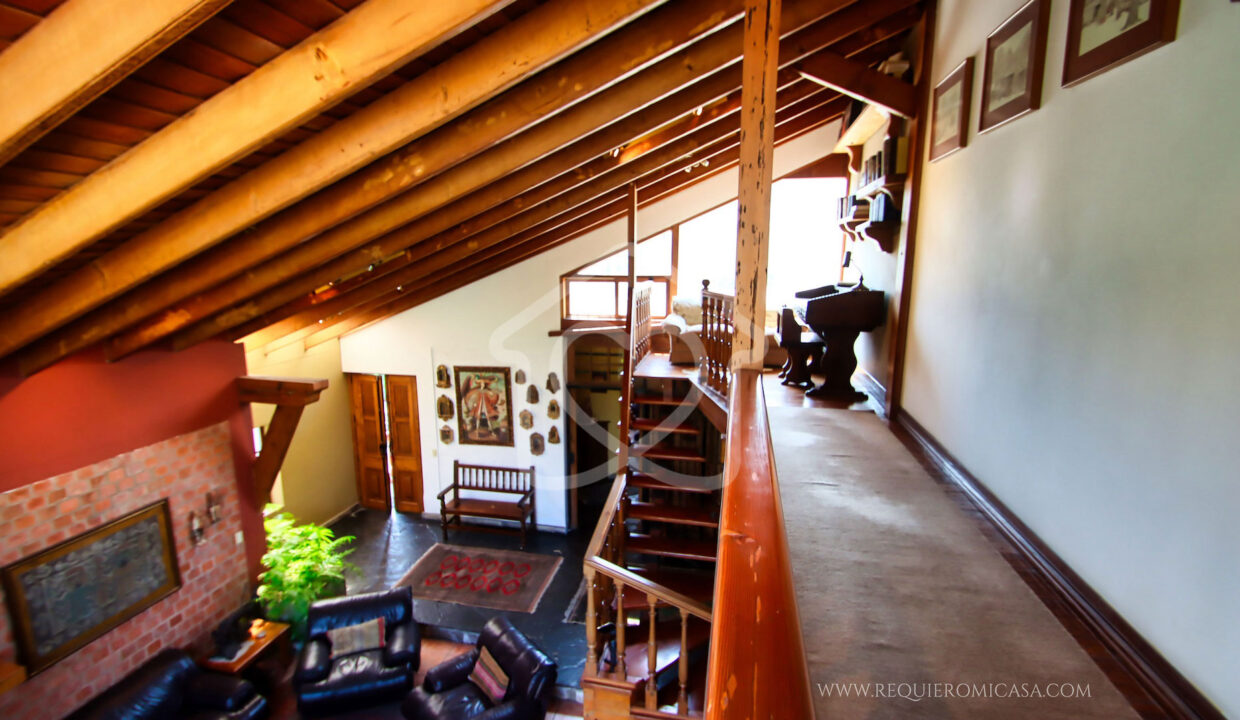 casa en venta en la molina55