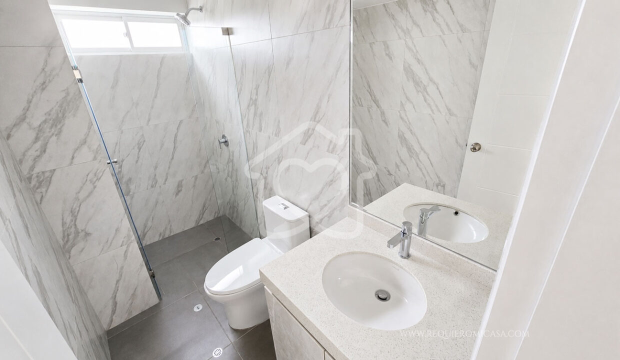 duplex con piscina23