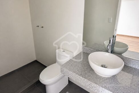 DUPLEX FRENTE A PARQUE VALLE HERMOSO10