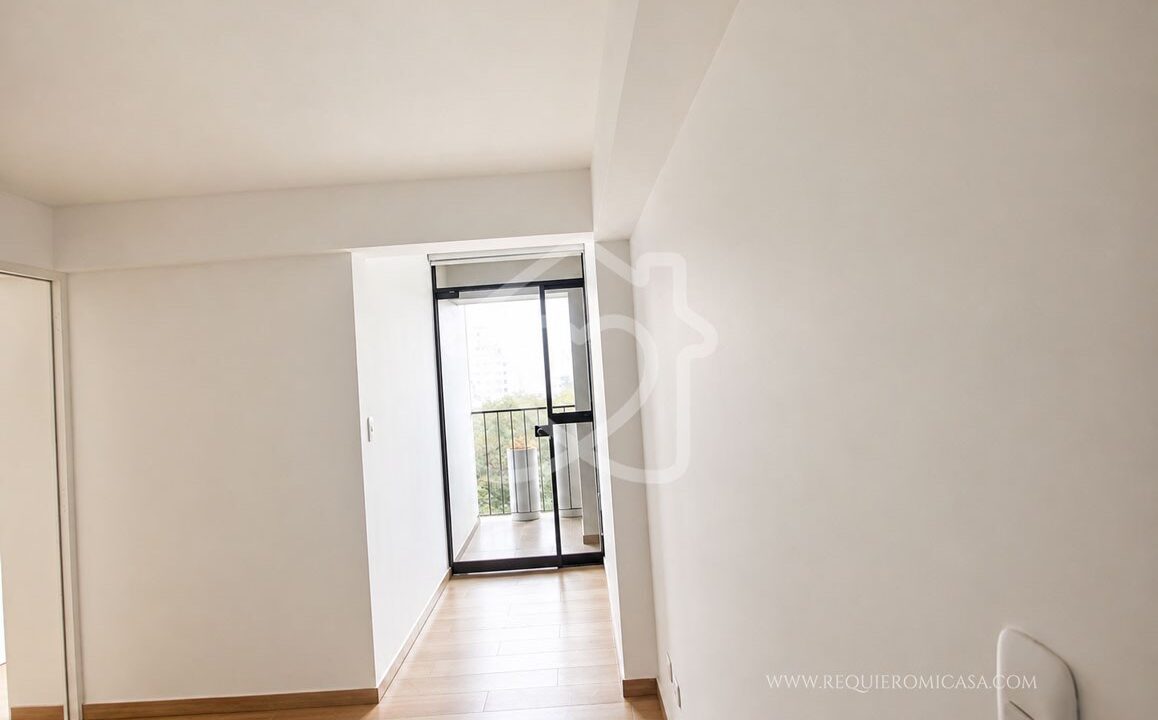 DUPLEX FRENTE A PARQUE VALLE HERMOSO12