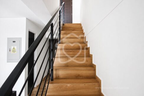 DUPLEX FRENTE A PARQUE VALLE HERMOSO13