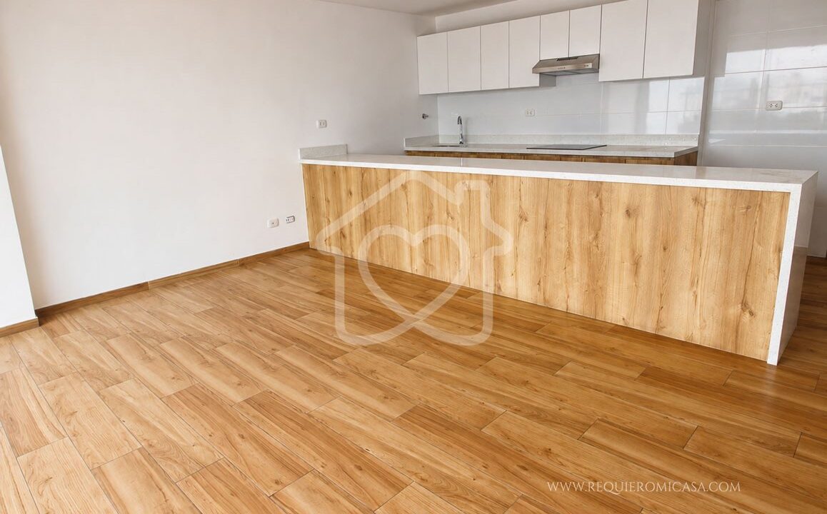DUPLEX FRENTE A PARQUE VALLE HERMOSO18