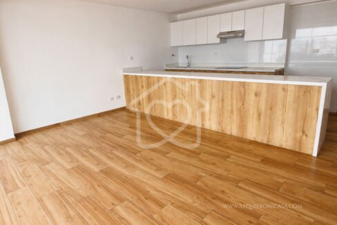 DUPLEX FRENTE A PARQUE VALLE HERMOSO18