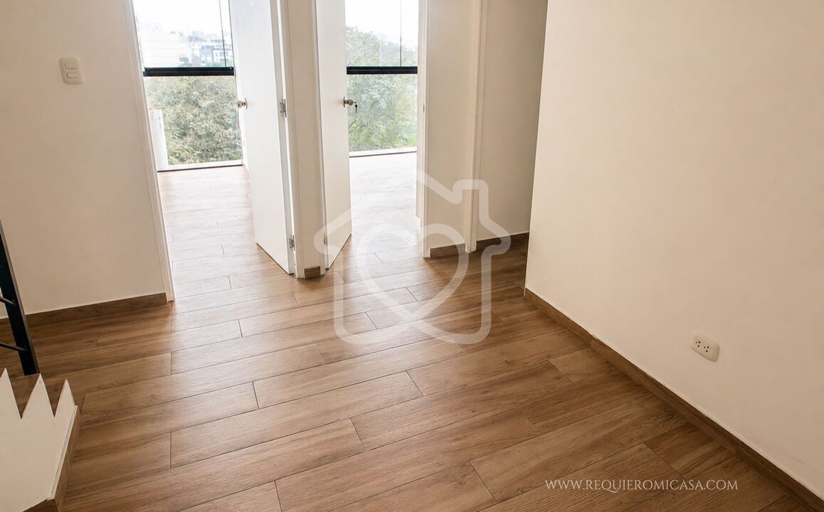 DUPLEX FRENTE A PARQUE VALLE HERMOSO2