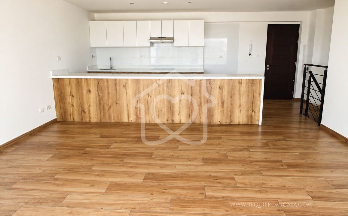 DUPLEX FRENTE A PARQUE VALLE HERMOSO21