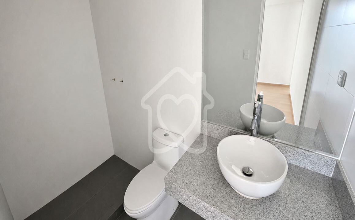 DUPLEX FRENTE A PARQUE VALLE HERMOSO24