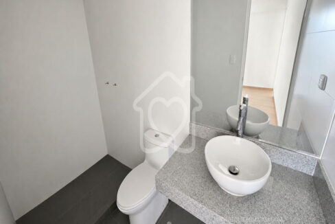 DUPLEX FRENTE A PARQUE VALLE HERMOSO24