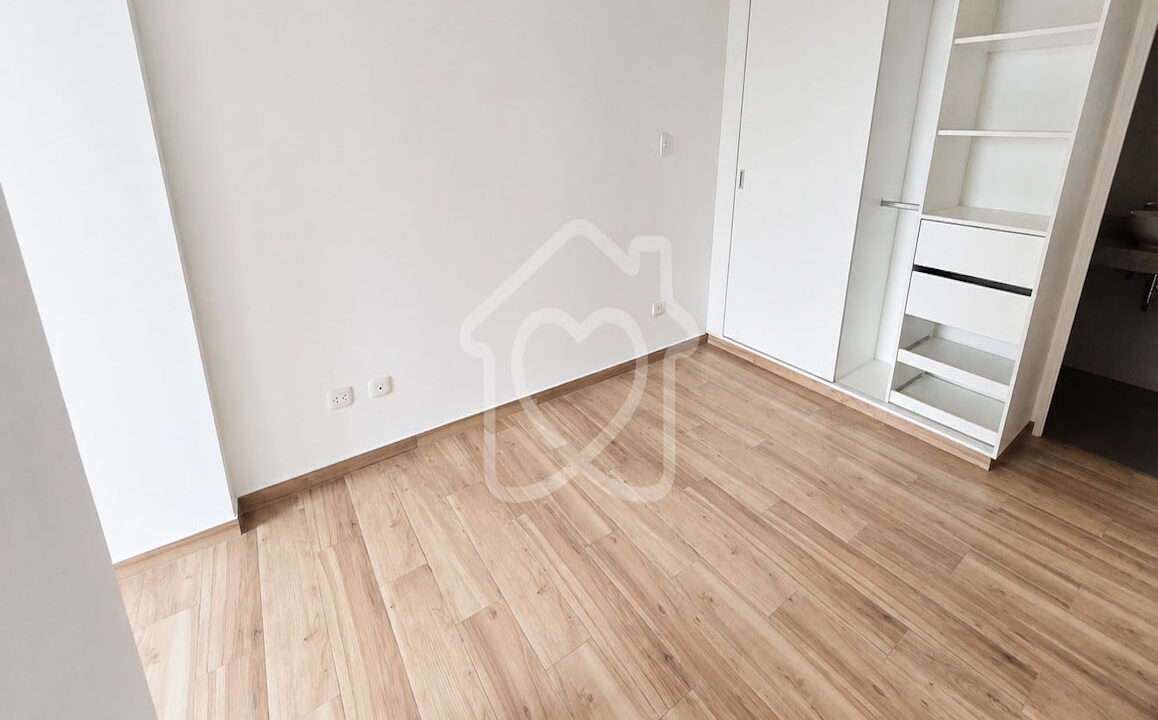 DUPLEX FRENTE A PARQUE VALLE HERMOSO27