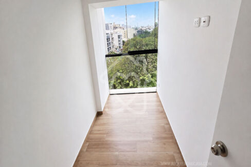 DUPLEX FRENTE A PARQUE VALLE HERMOSO31