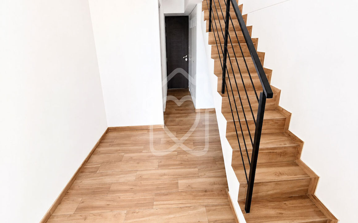 DUPLEX FRENTE A PARQUE VALLE HERMOSO32