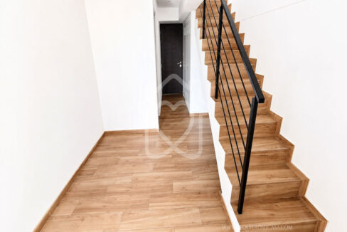 DUPLEX FRENTE A PARQUE VALLE HERMOSO32