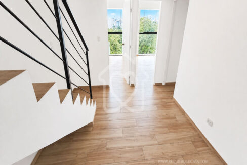 DUPLEX FRENTE A PARQUE VALLE HERMOSO34