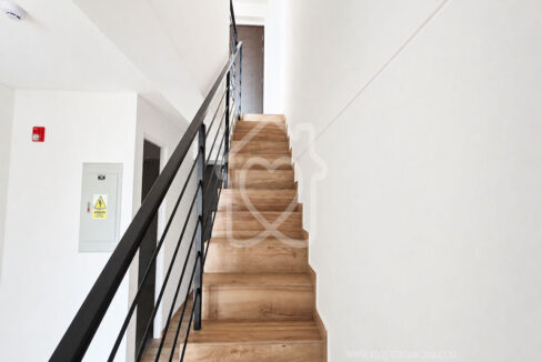 DUPLEX FRENTE A PARQUE VALLE HERMOSO35