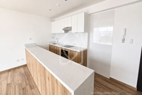 DUPLEX FRENTE A PARQUE VALLE HERMOSO38