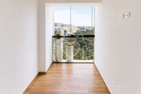 DUPLEX FRENTE A PARQUE VALLE HERMOSO4
