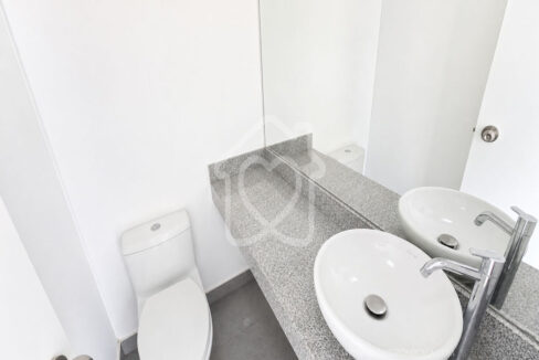 DUPLEX FRENTE A PARQUE VALLE HERMOSO41