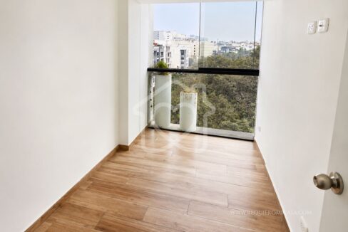 DUPLEX FRENTE A PARQUE VALLE HERMOSO5