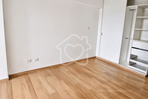 DUPLEX FRENTE A PARQUE VALLE HERMOSO8