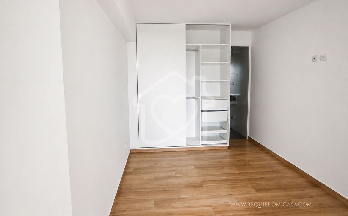 DUPLEX FRENTE A PARQUE VALLE HERMOSO9