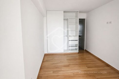 DUPLEX FRENTE A PARQUE VALLE HERMOSO9