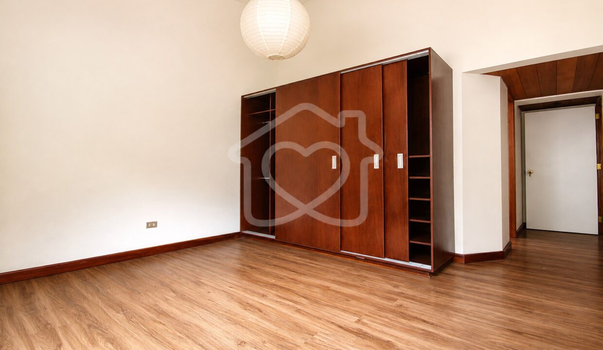 casa en venta los alamos surco13
