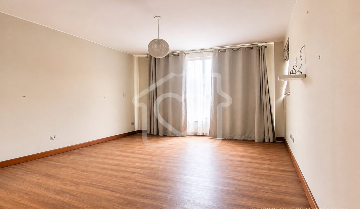 casa en venta los alamos surco17
