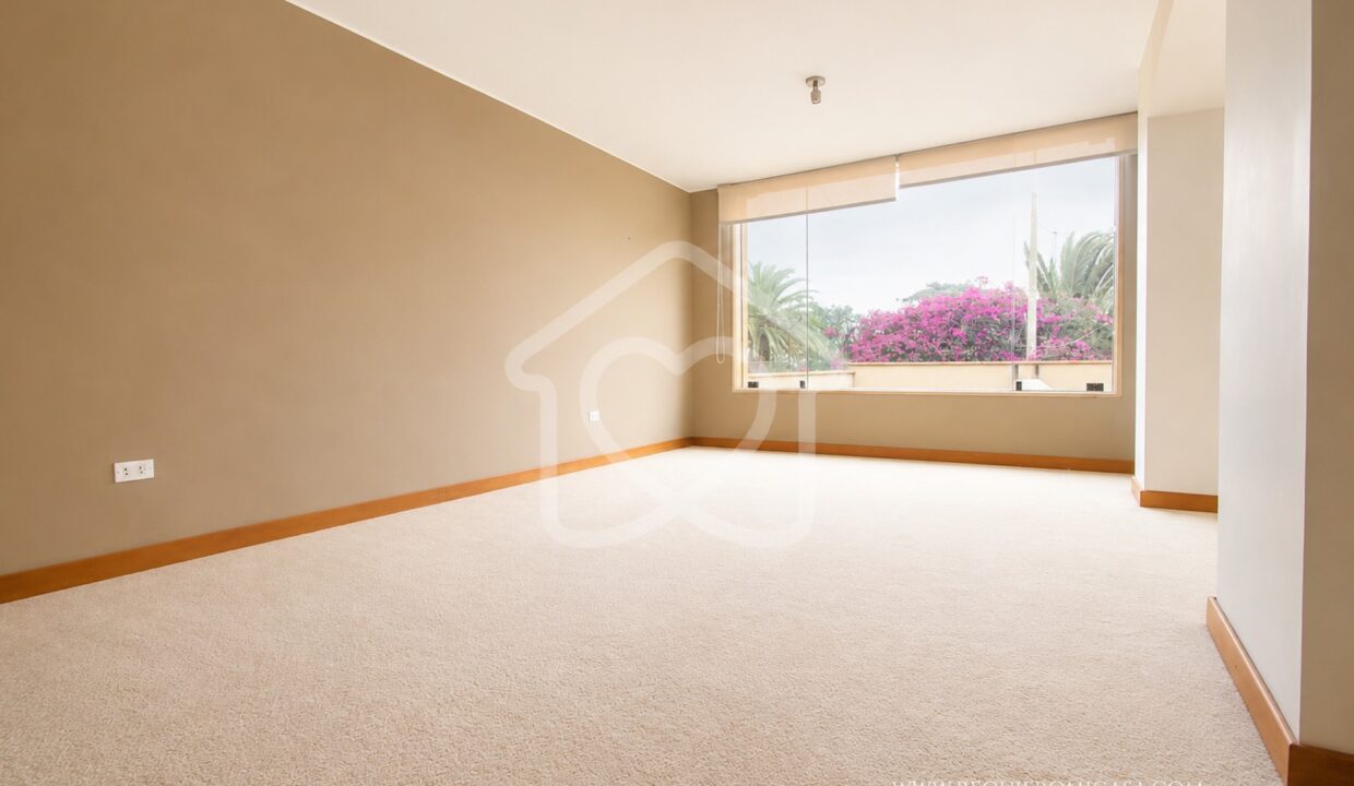 casa en venta los alamos surco32