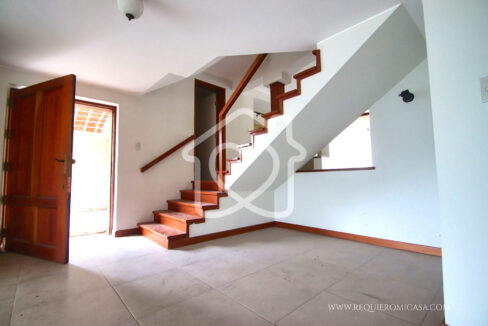 casa en venta los alamos surco44