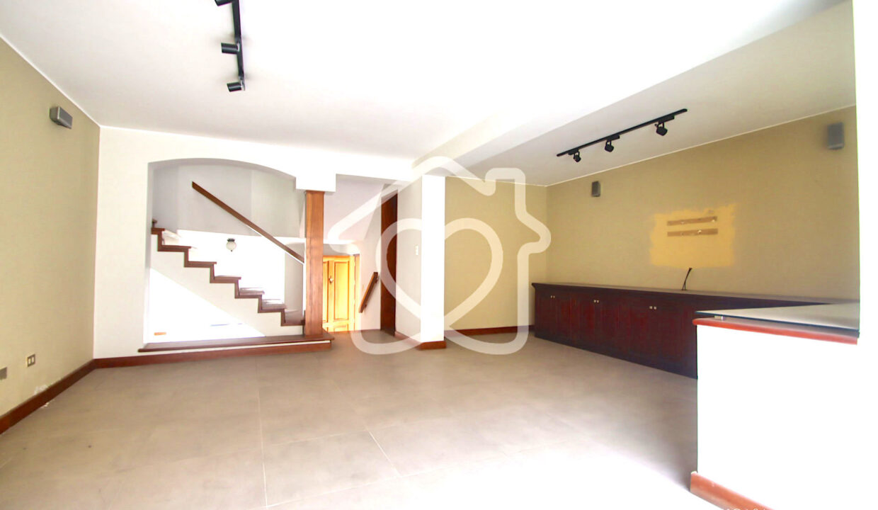 casa en venta los alamos surco48