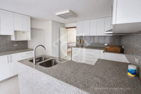 casa en venta los alamos surco7