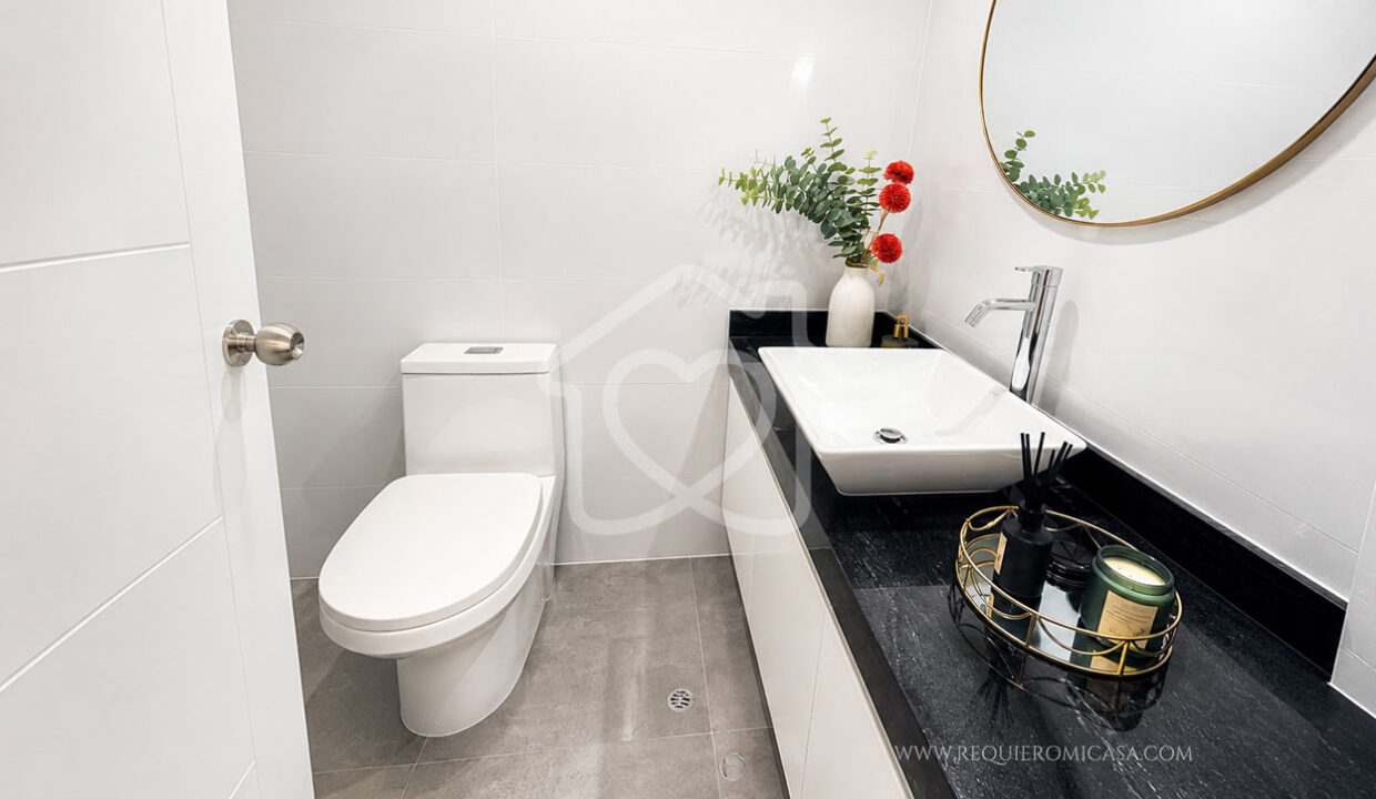 departamento en venta en chacarilla11