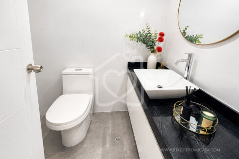 departamento en venta en chacarilla11