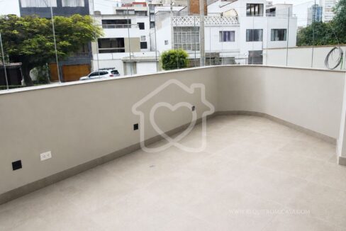 departamento frente a parque barranco4