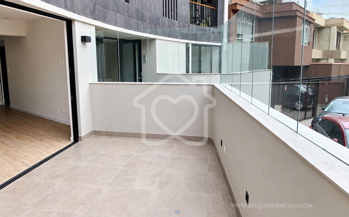 departamento frente a parque barranco6