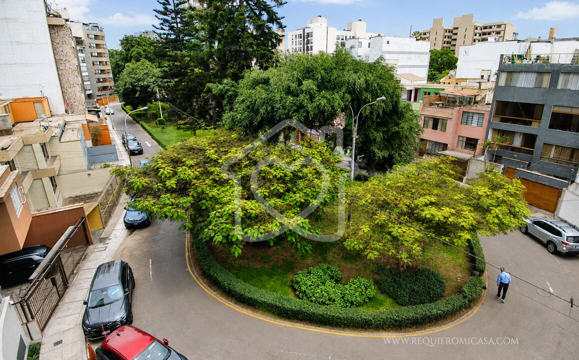 departamento frente a parque barranco6