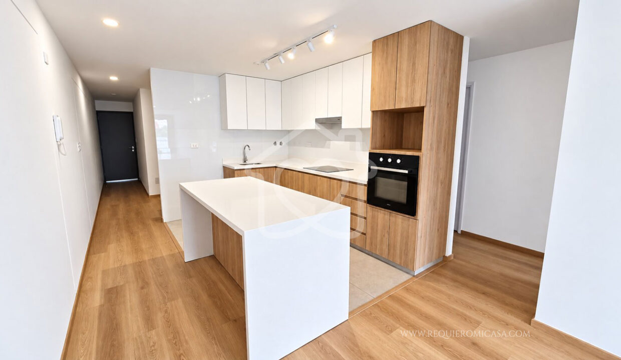 dpto en venta en surco tambo de monterrico12