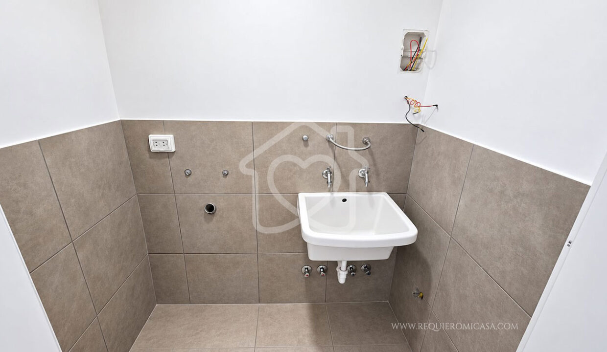 dpto en venta en surco tambo de monterrico32