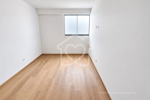 dpto en venta en surco tambo de monterrico33