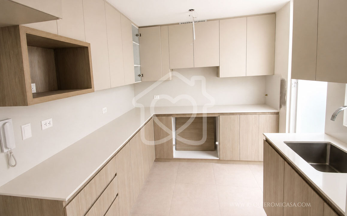 duplex frente a parque barranco13
